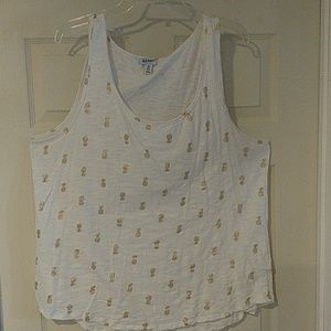 White tank with gold pineapples
